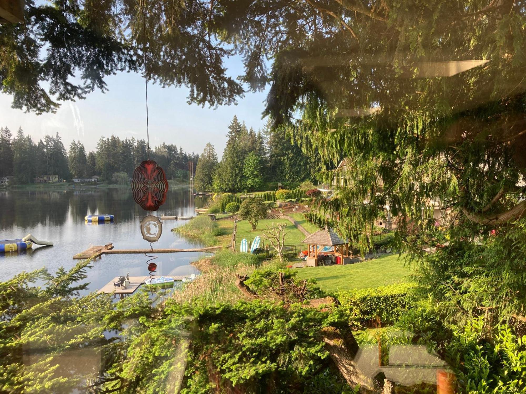 Cottage Lake Bed And Breakfast วูดินวิลล์ ภายนอก รูปภาพ